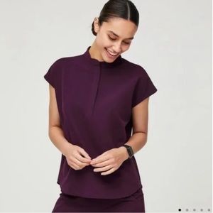 Figs Rafaela Oversized Scrub Top in Deep Purple